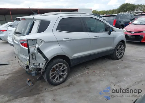 2018 Ford Ecosport Titanium z USA, uszkodzony, nr VIN MAJ6P1WL8JC187362